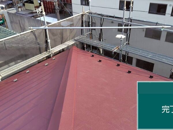 武蔵村山市にて雨漏り修理・葺き替え工事〈瓦からシルキーG2への葺き替え〉 施工後